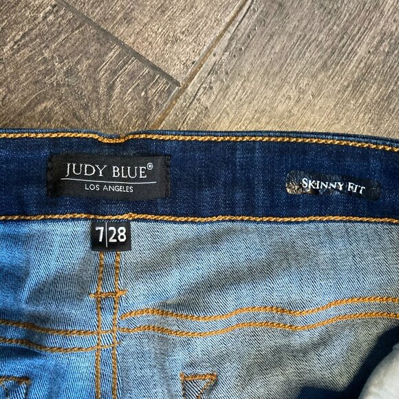 Judy Blue Mid Rise Raw Hem Skinny Jeans Women's 7/28 - Picture 5 of 6
